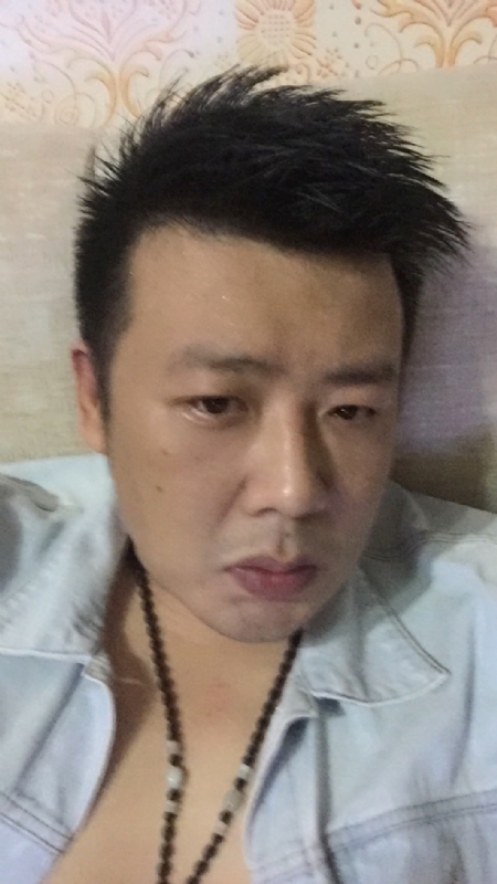 沐浴阳光的第一张照片--晋江交友网