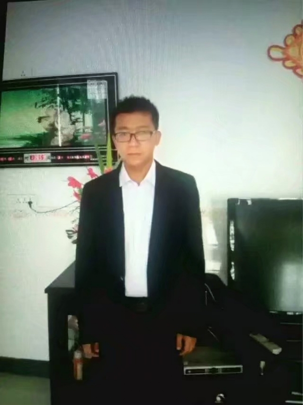 依然疼痛的第一张照片--晋江交友网