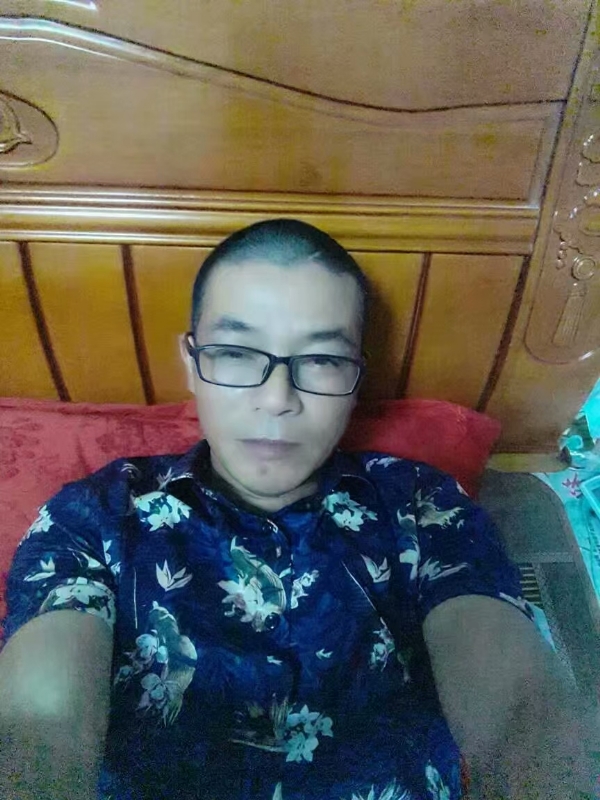 坚信就是你的第一张照片--晋江交友网