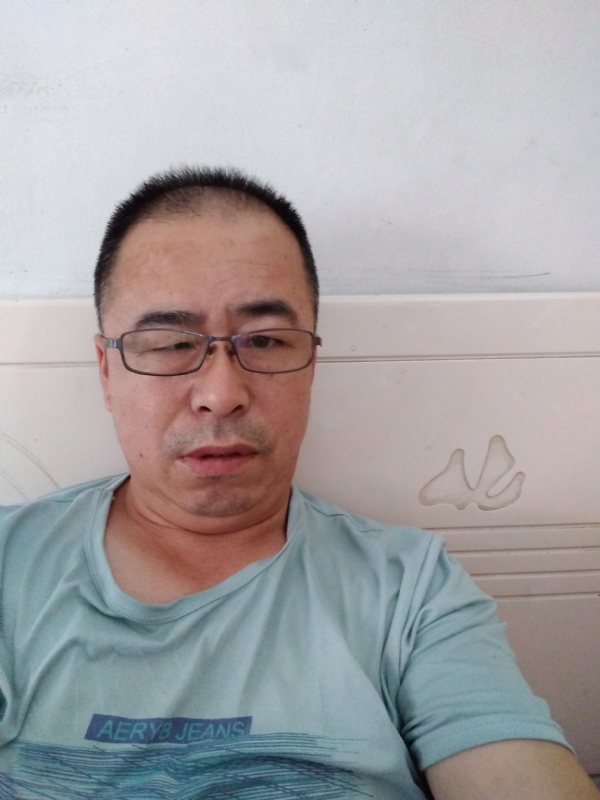 大叔的第一张照片--晋江交友网