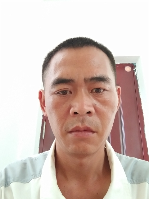 寻爱的第一张照片--晋江交友网