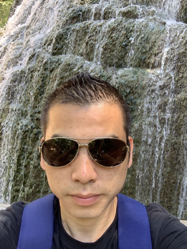 高兴的第二张照片--晋江交友网