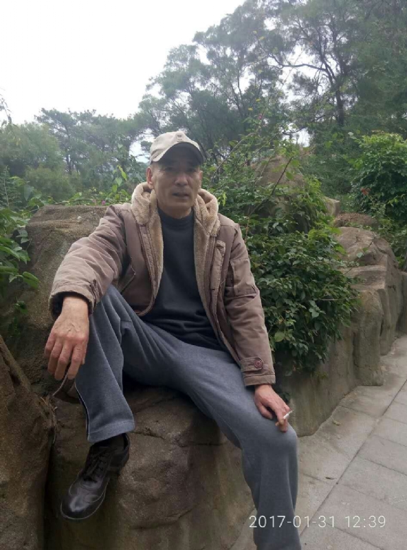 热腾腾的第一张照片--晋江交友网