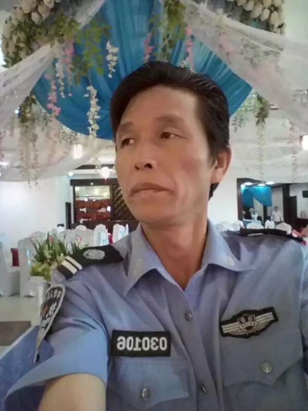 卧窗听雨的第二张照片--晋江交友网