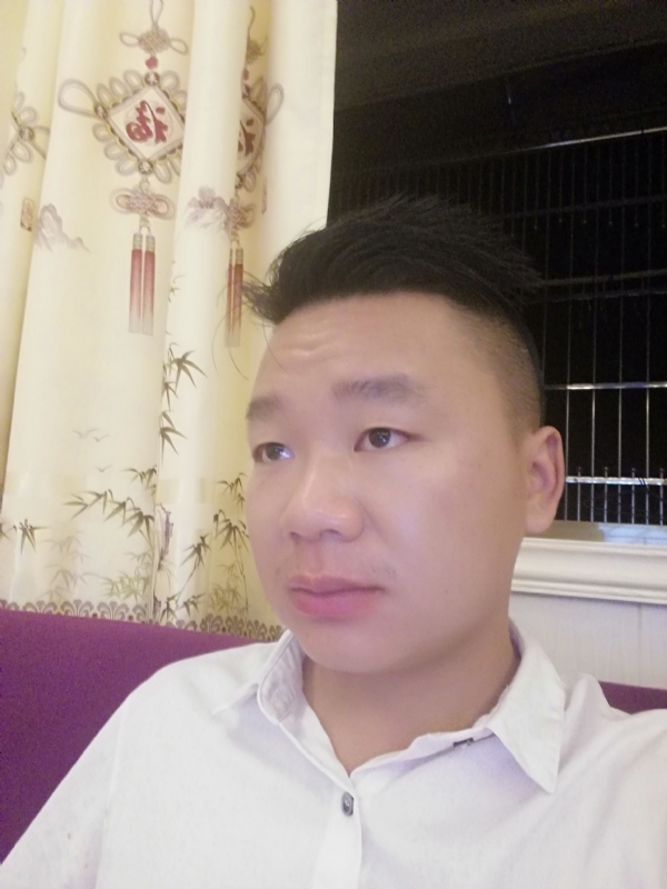 王梓林的第一张照片--晋江交友网
