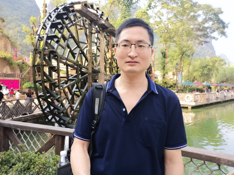 一笑而过的第一张照片--晋江交友网