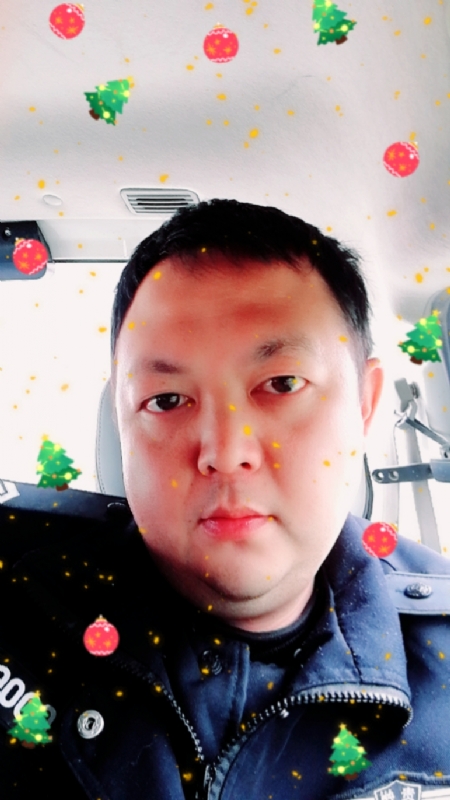 恨孤独的第一张照片--晋江交友网
