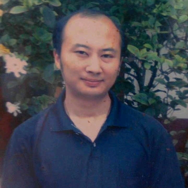 石峰里的生命的第一张照片--晋江交友网