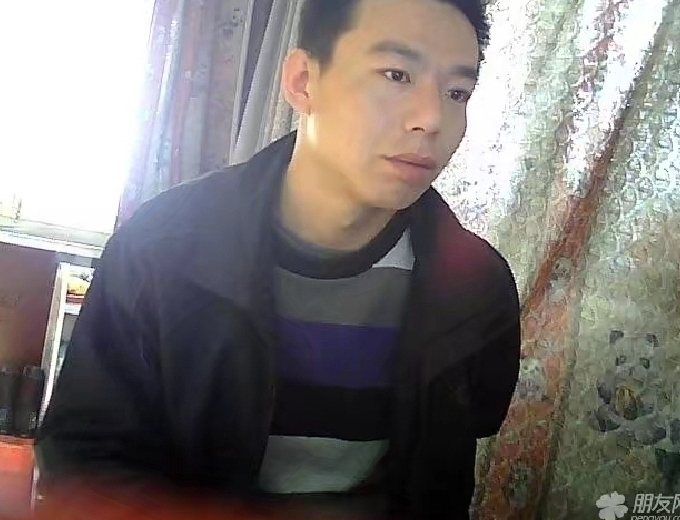 向钱奔跑的第一张照片--晋江交友网