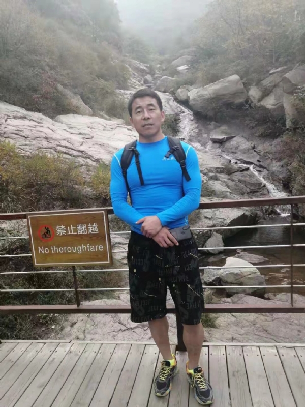 四季阳光的第一张照片--晋江交友网