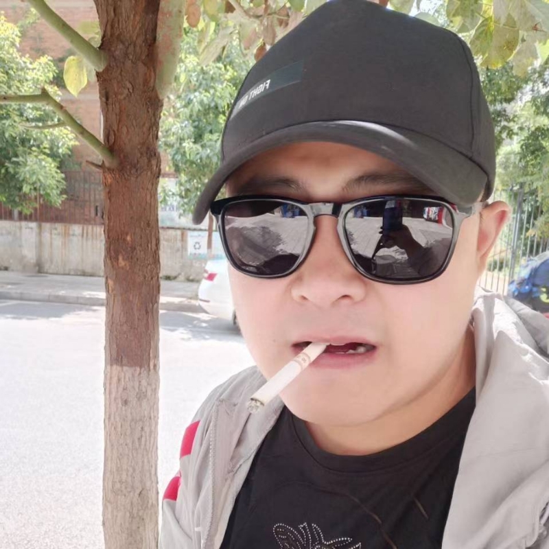 瞄小七的第一张照片--晋江交友网