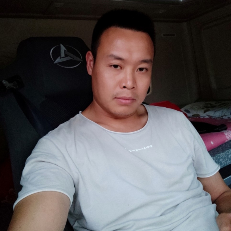 默默的第一张照片--晋江交友网