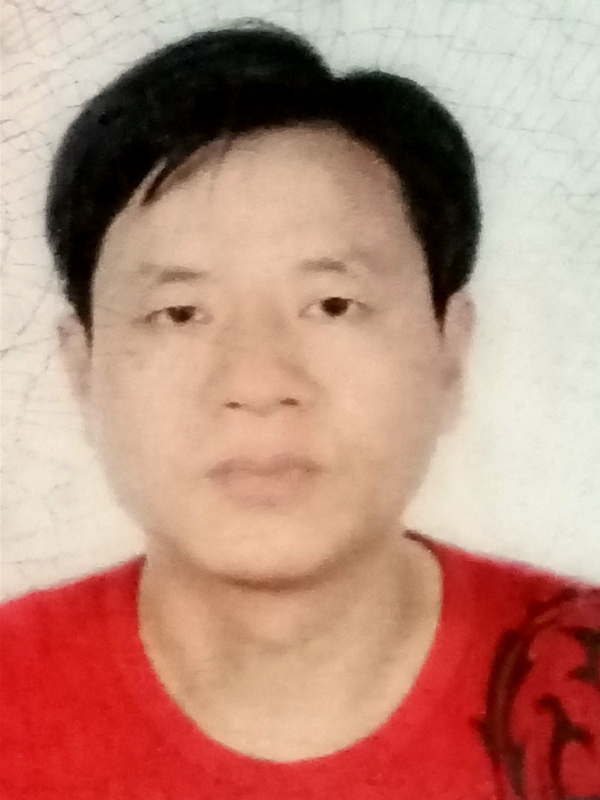 深拥你入怀的第一张照片--晋江交友网