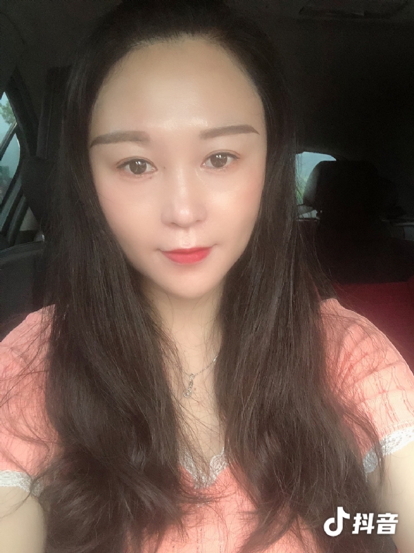 云云的第一张照片--晋江交友网