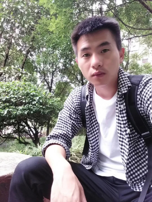 小杨的第一张照片--晋江交友网