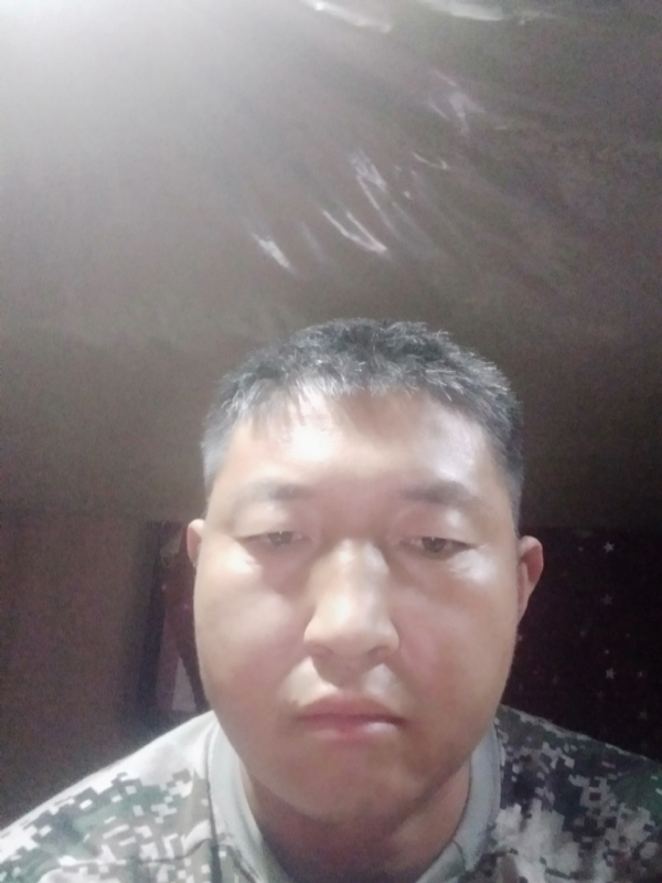 雪山浪子的第一张照片--晋江交友网