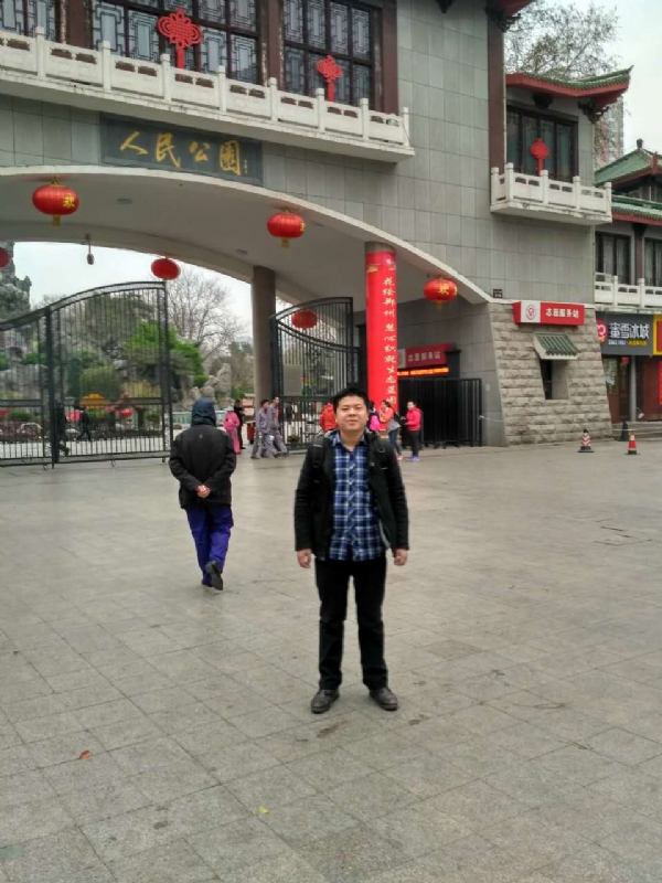 在奋斗的第一张照片--晋江交友网