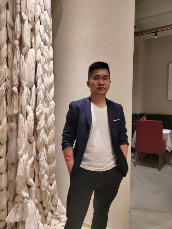 在路上的第二张照片--晋江交友网