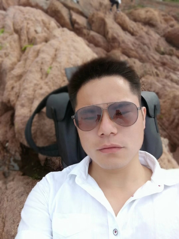 易听的第二张照片--晋江交友网