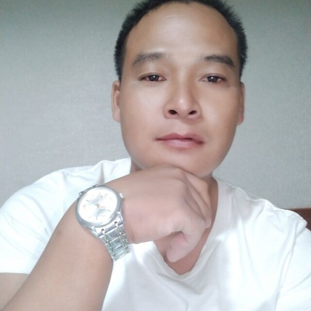 一点红的第一张照片--晋江交友网