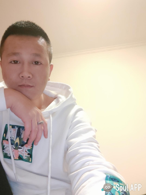 Away的第一张照片--晋江交友网