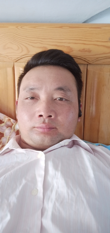 转角的第一张照片--晋江交友网