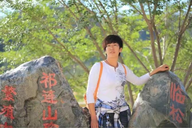 弱水河边青春草的第一张照片--晋江交友网