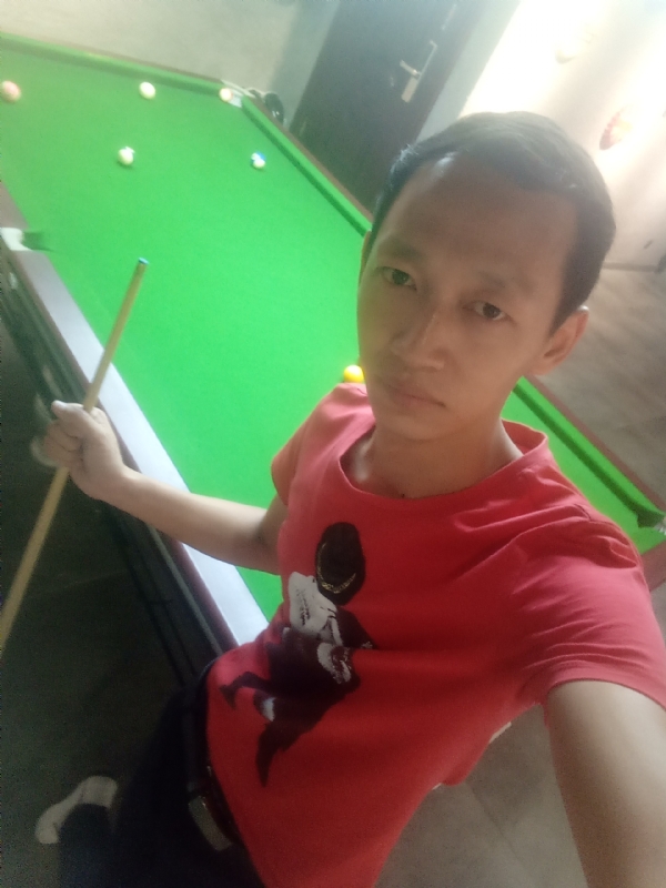 耳机分你一半的第一张照片--晋江交友网
