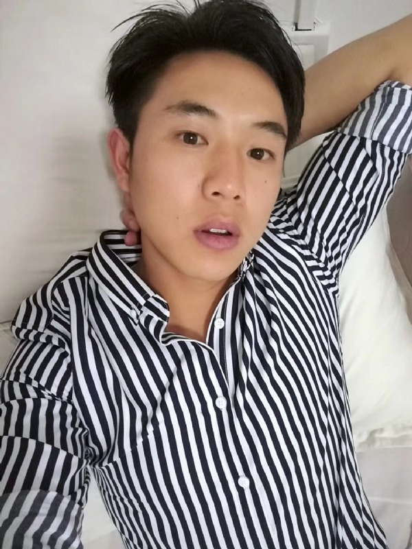 小雷的第二张照片--晋江交友网