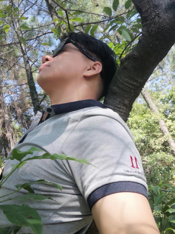 新丁的第一张照片--晋江交友网