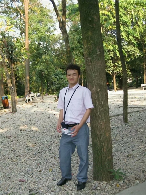 雨浓的第二张照片--晋江交友网