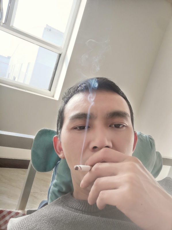 殇情的第一张照片--晋江交友网