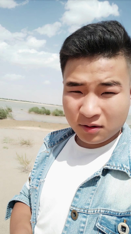 王强的第一张照片--晋江交友网