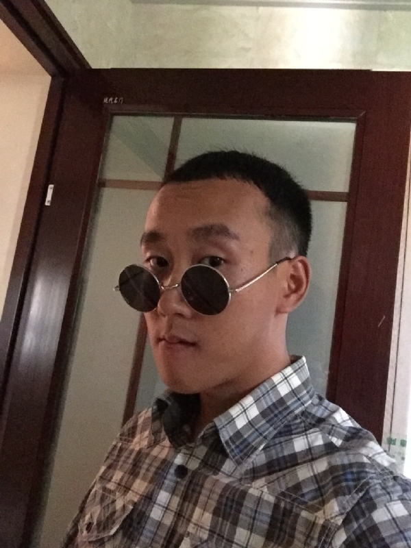 悲喜的第一张照片--晋江交友网