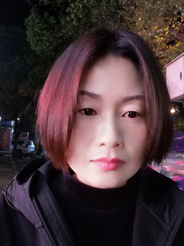 风中百合的第一张照片--晋江交友网