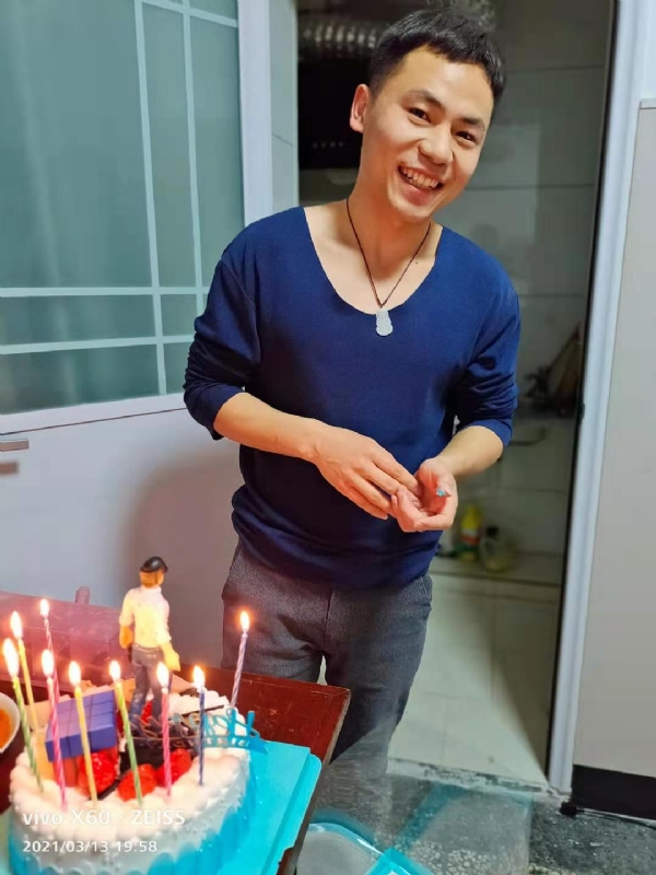 找结婚对象的第一张照片--晋江交友网