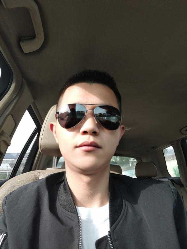 葛先生的第二张照片--晋江交友网