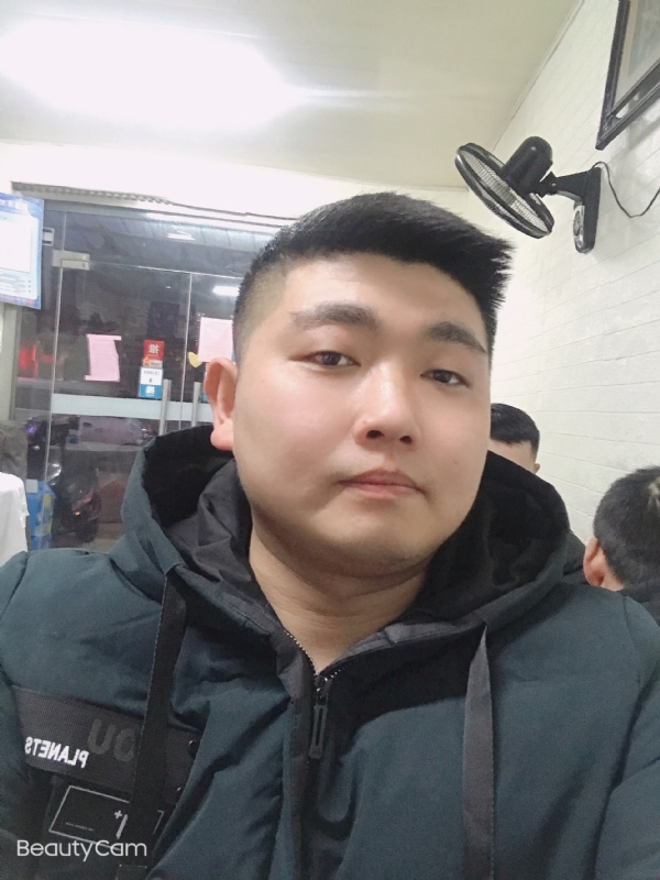 回忆是个小孩的第一张照片--晋江交友网