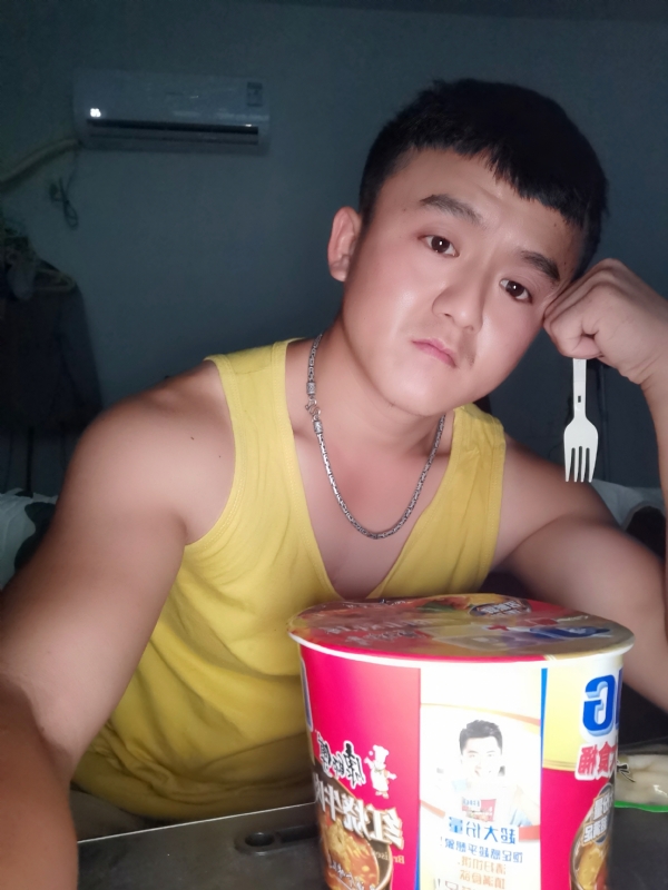 飞飞的第一张照片--晋江交友网