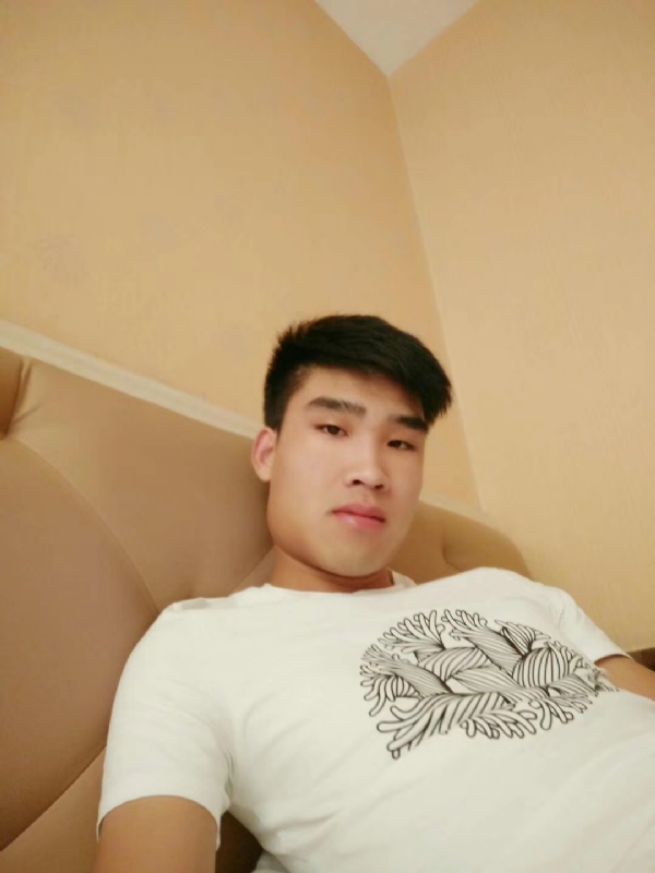 谁不曾孤单上路的第二张照片--晋江交友网