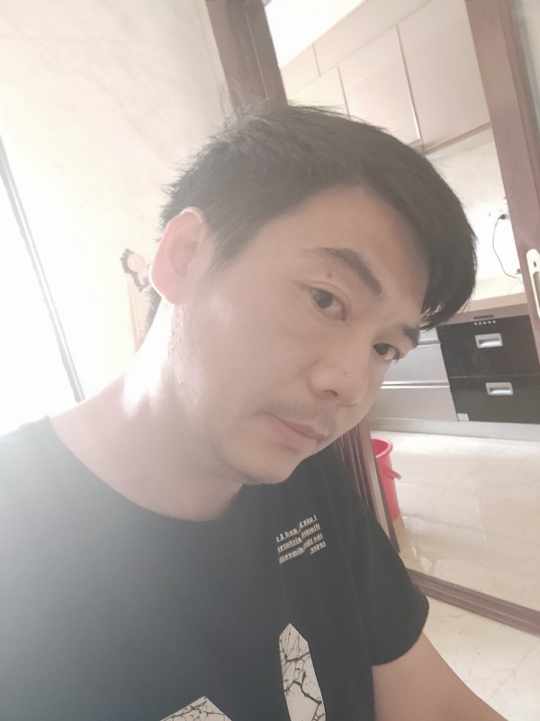 漫步的第一张照片--晋江交友网