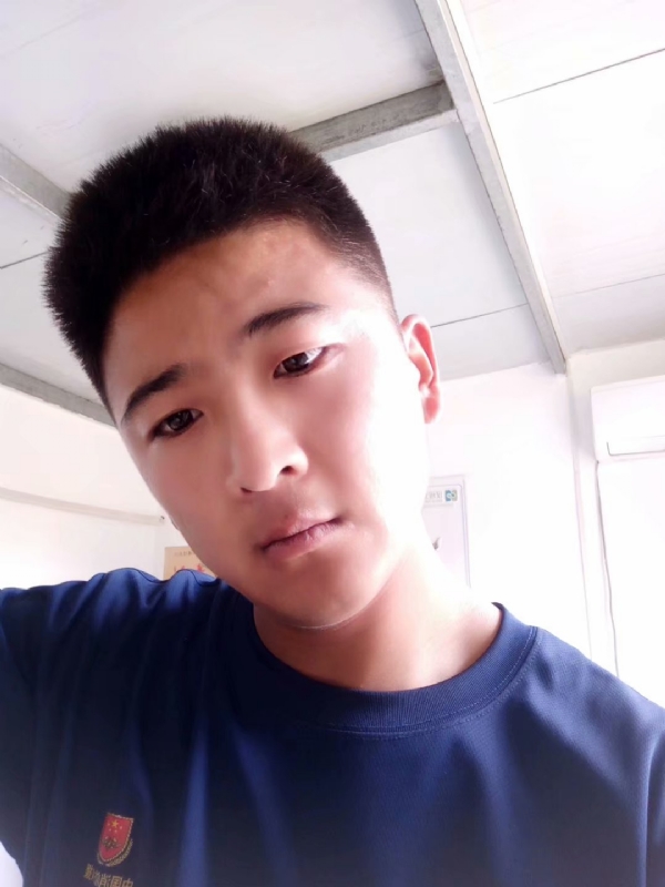 脸红相遇的第一张照片--晋江交友网
