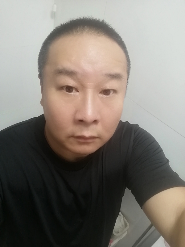 一束光的第一张照片--晋江交友网