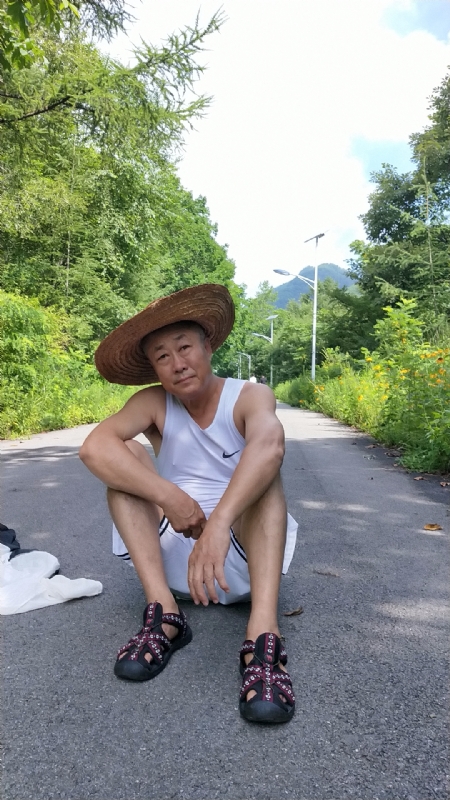 真诚寻伴的第一张照片--晋江交友网