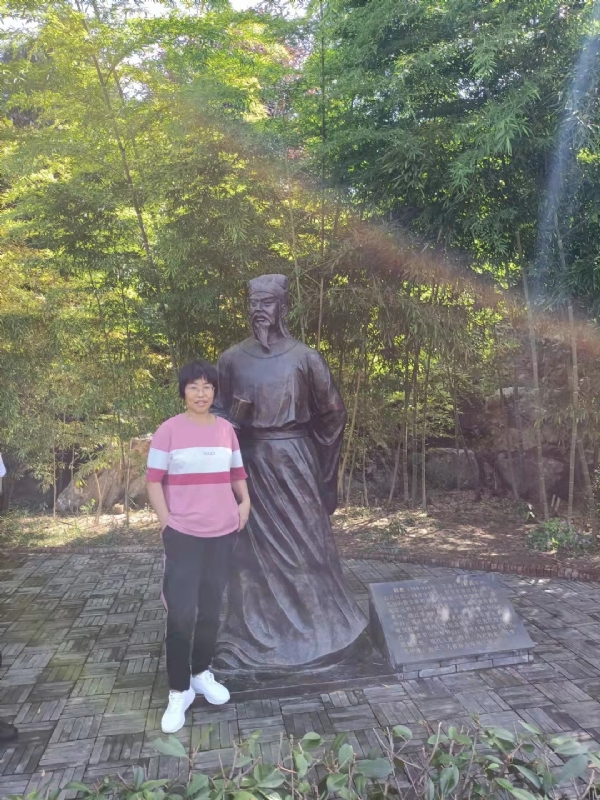秋天的菊花的第一张照片--晋江交友网