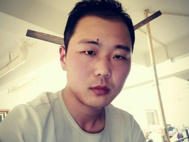 听听那冷雨的第一张照片--晋江交友网