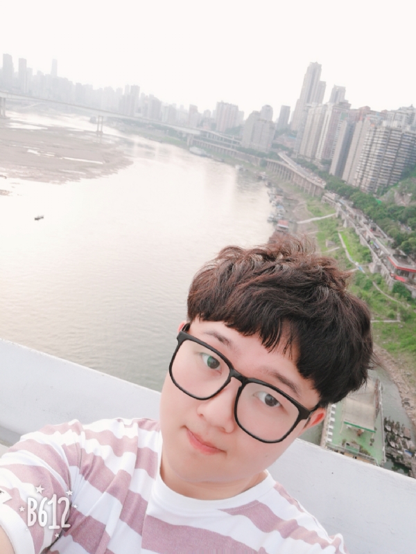 白夜行中人的第一张照片--晋江交友网