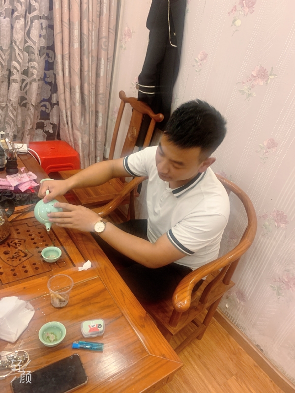 古有风琴的第一张照片--晋江交友网