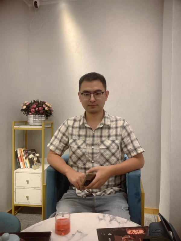 微尘的第四张照片--晋江交友网