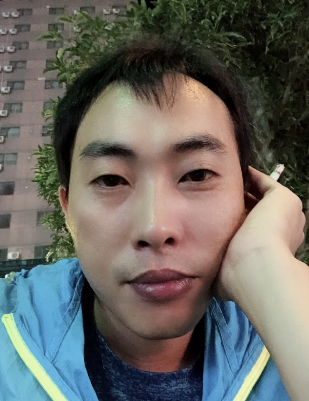 一直在路上的第一张照片--晋江交友网
